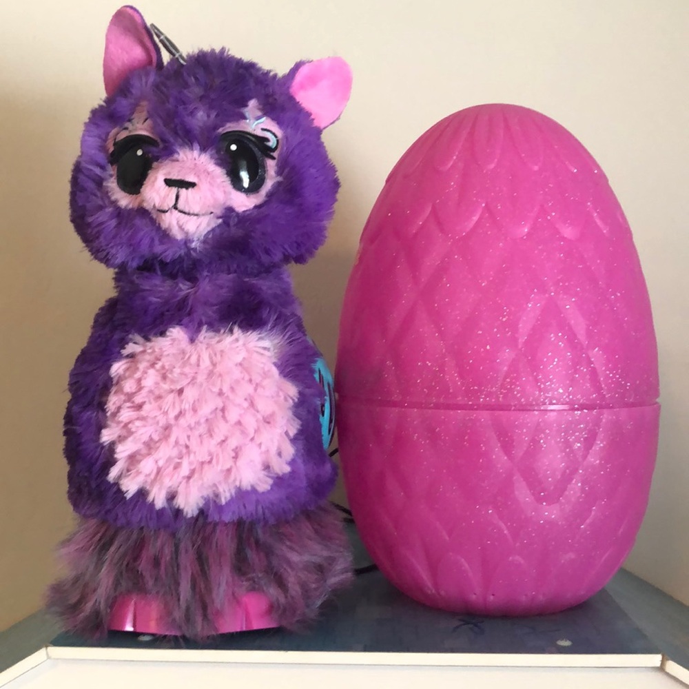 NWOT Hatchimal WOW llama corn